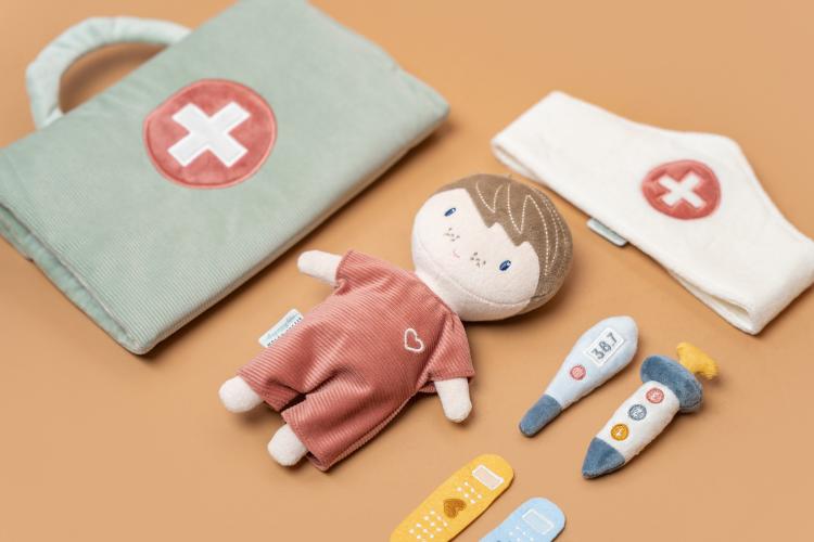 Little Dutch - Kuschelpuppe Jim, Doktor Spielset
